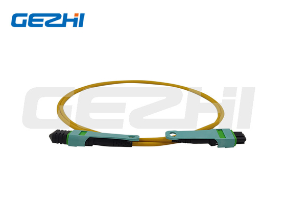 Memproduksi SM OS2 G652D / G657A1 MPO Patch cord Kabel serat optik 1M 2M 3M 5M 10M