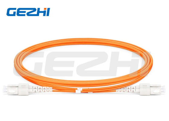 Kabel patch serat optik dupleks dengan konektor SC UPC untuk komunikasi jaringan kecepatan tinggi
