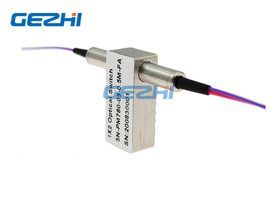 FC / APC 1x2 PM Sakelar Serat Optik 780nm Polarisasi